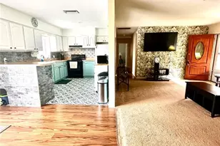 764 NE 13th St, Crystal River, FL 34428 - Photo 17