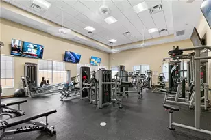 9025 Colby Dr, Fort Myers, FL 33919 - Photo 17