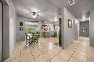 4023 NE 7th St, Ocala, FL 34470 - Photo 9