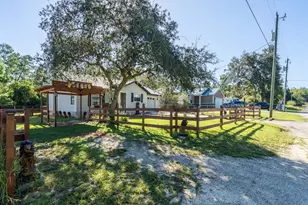 13425 NE 217th Ct, Fort Mc Coy, FL 32134 - Photo 3