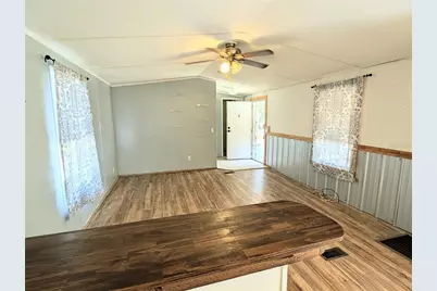 15443 NE 86th Lane, Silver Springs, FL 34488 - Photo 9