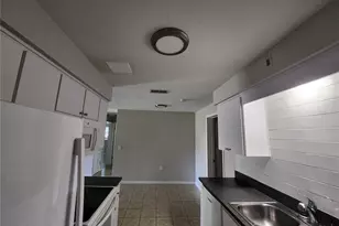 25 Beverly Hills Blvd, Beverly Hills, FL 34465 - Photo 31