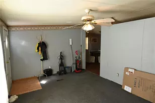 17525 SW 27 St, Dunnellon, FL 34432 - Photo 9