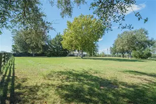 14050 SE 50 St, Morriston, FL 32668 - Photo 7