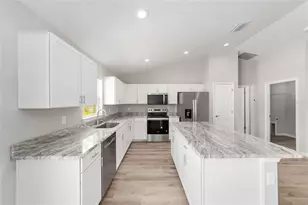 946 E Abend Dr, Citrus Springs, FL 34434 - Photo 5