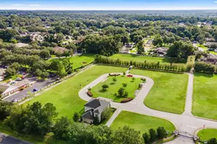 1810 SE 21st Pl, Ocala, FL 34471 - Photo 17