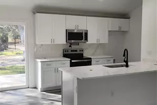 5890 SE 171 Ct, Ocklawaha, FL 32179 - Photo 9