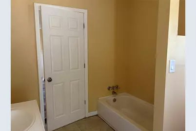 102 Third Street, Lady Lake, FL 32159 - Photo 11