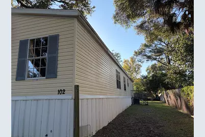 102 Third Street, Lady Lake, FL 32159 - Photo 15