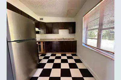 5217 Montague Place, Orlando, FL 32808 - Photo 5