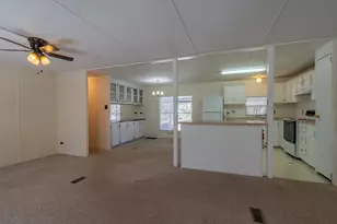 24797 NE 135th St, Salt Springs, FL 32134 - Photo 13