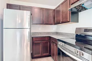 10109 Tramore Ave, Englewood, FL 34224 - Photo 11