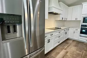 8361 SW 135th Ave, Dunnellon, FL 34432 - Photo 11