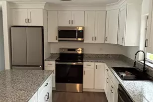 2818 NE 25th Ct, Ocala, FL 34470 - Photo 9