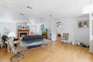 16656 SE 175th Terrace Rd, Weirsdale, FL 32195 - Photo 9