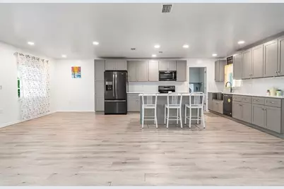 15 Adams Avenue, Kissimmee, FL 34744 - Photo 11