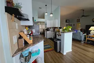 10085 Blackburn St, Spring Hill, FL 34608 - Photo 7