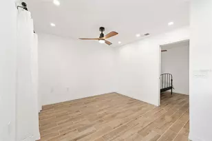 2437 NE 6th St, Ocala, FL 34470 - Photo 9