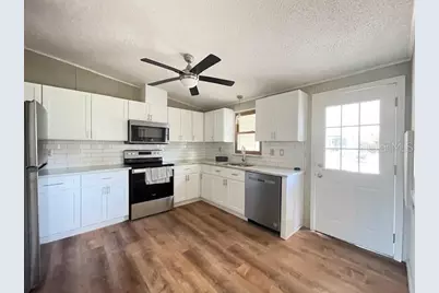 909 Orchid Street, Lady Lake, FL 32159 - Photo 9