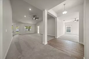 3913 NE 58th Cir, Silver Springs, FL 34488 - Photo 5