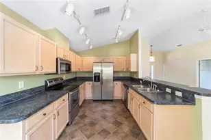 7466 SW 111th Ln, Ocala, FL 34476 - Photo 11