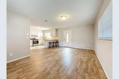 2100 58th Street N, Saint Petersburg, FL 33710 - Photo 9