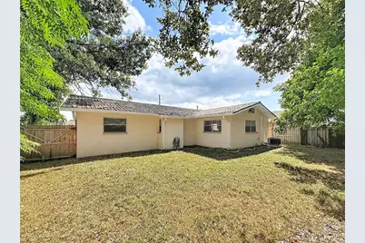 2100 58th Street N, Saint Petersburg, FL 33710 - Photo 37