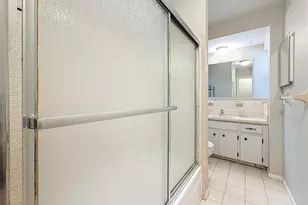 2100 58th St N, Saint Petersburg, FL 33710 - Photo 25