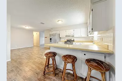 2100 58th Street N, Saint Petersburg, FL 33710 - Photo 17