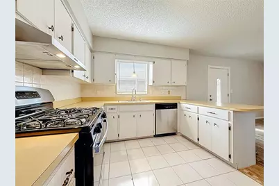 2100 58th Street N, Saint Petersburg, FL 33710 - Photo 13