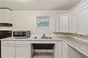 14585 NE 149th Ln, Fort Mc Coy, FL 32134 - Photo 7