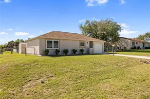 18 Oak Ct, Ocala, FL 34472 - Photo 3