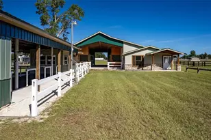 20221 SW 5th Pl, Dunnellon, FL 34431 - Photo 3