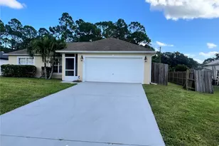 421 NW Helicon Ave NW, Palm Bay, FL 32907 - Photo 1
