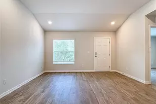 27169 Washington St, Punta Gorda, FL 33983 - Photo 5