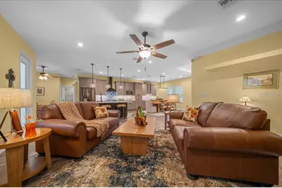 4390 SE 117th Place, Belleview, FL 34420 - Photo 11