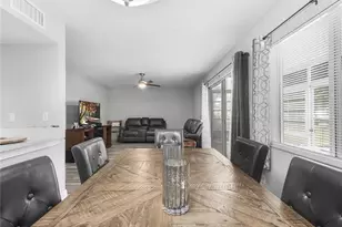 622 Fairways Cir, Ocala, FL 34472 - Photo 11