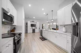 25008 Cypress Pond Ct, Leesburg, FL 34748 - Photo 31