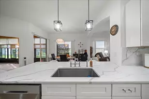 25008 Cypress Pond Ct, Leesburg, FL 34748 - Photo 29