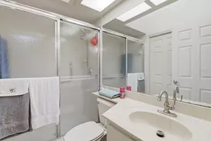 6812 E Queensbury Ln, Inverness, FL 34452 - Photo 17