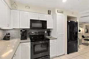 210 Lincoln Ave, New Smyrna Beach, FL 32169 - Photo 17