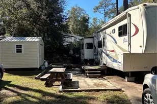 14348 NE 252nd Ct Rd, Fort Mc Coy, FL 32134 - Photo 1