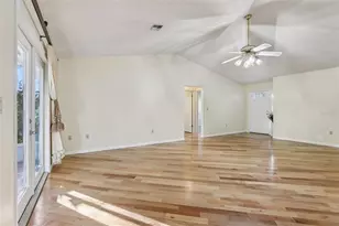 304 Brigadoon Cir, Leesburg, FL 34788 - Photo 13
