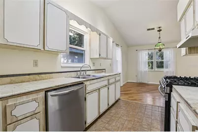 304 Brigadoon Circle, Leesburg, FL 34788 - Photo 19