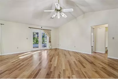 304 Brigadoon Circle, Leesburg, FL 34788 - Photo 9