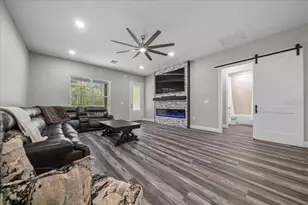 252 Malauka Rd, Ocklawaha, FL 32179 - Photo 13