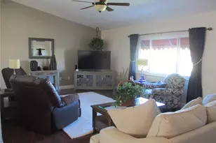 11228 SW 138th Pl, Dunnellon, FL 34432 - Photo 7