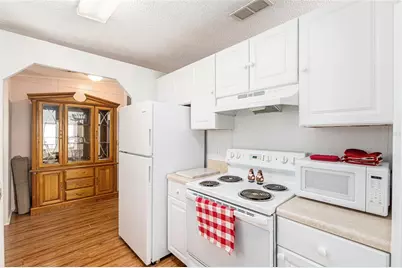 10085 SE 126th Place, Belleview, FL 34420 - Photo 17