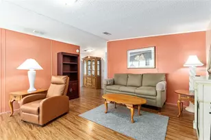 10085 SE 126th Pl, Belleview, FL 34420 - Photo 9