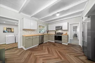 2200 NE 11th Ct, Ocala, FL 34470 - Photo 9